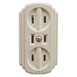 Tomacorriente Triple Superficial Aguila